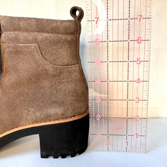 CASLON Jadey Suede Boots Women's 8 Lace Up Taupe Gray Hiking Gorpcore Nordstrom - Picture 13 of 13